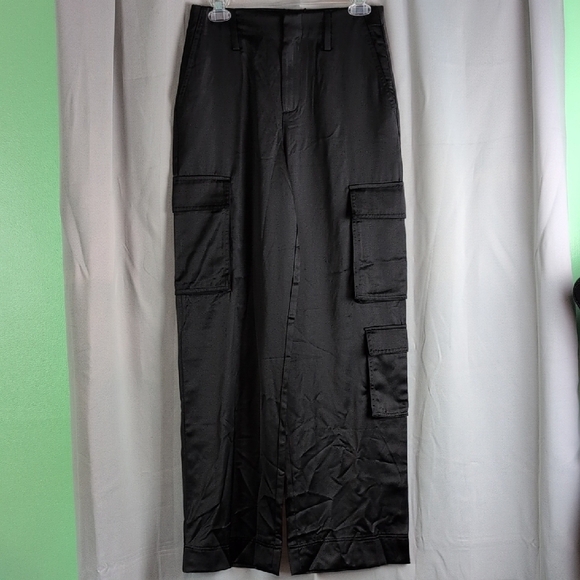 Zara Black Wide Leg  Cargo Pants. NWT. X-Small - Picture 1 of 9